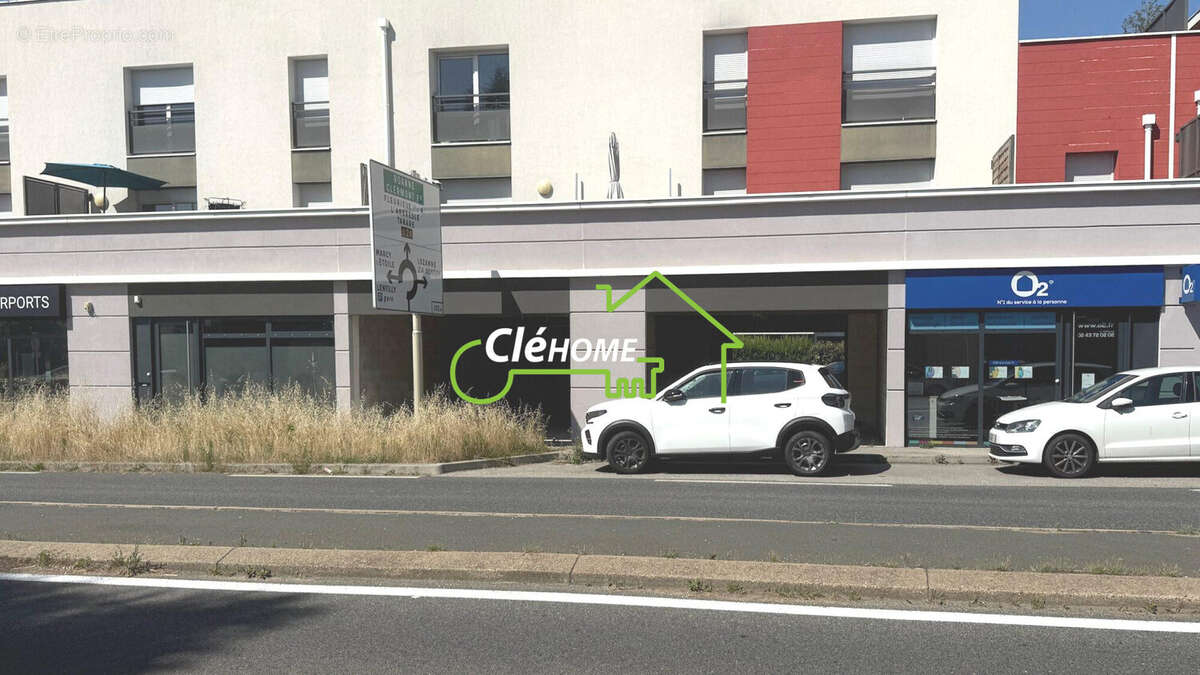 Commerce à LENTILLY