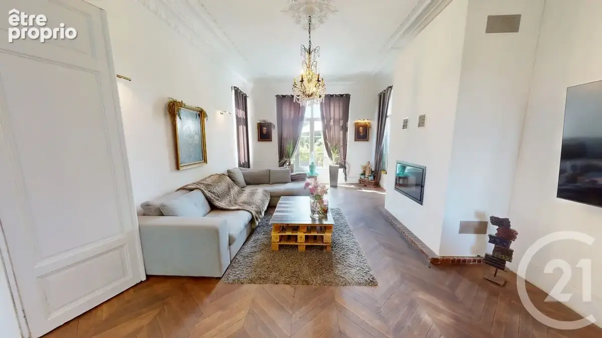 Maison 7 pièces 359 m² à vendre à Flavy-Le-Martel (02520) - photo 4