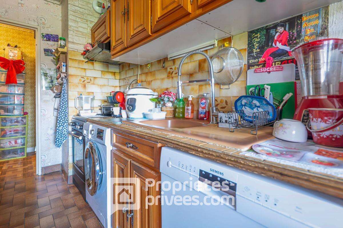 Appartement à NANTERRE