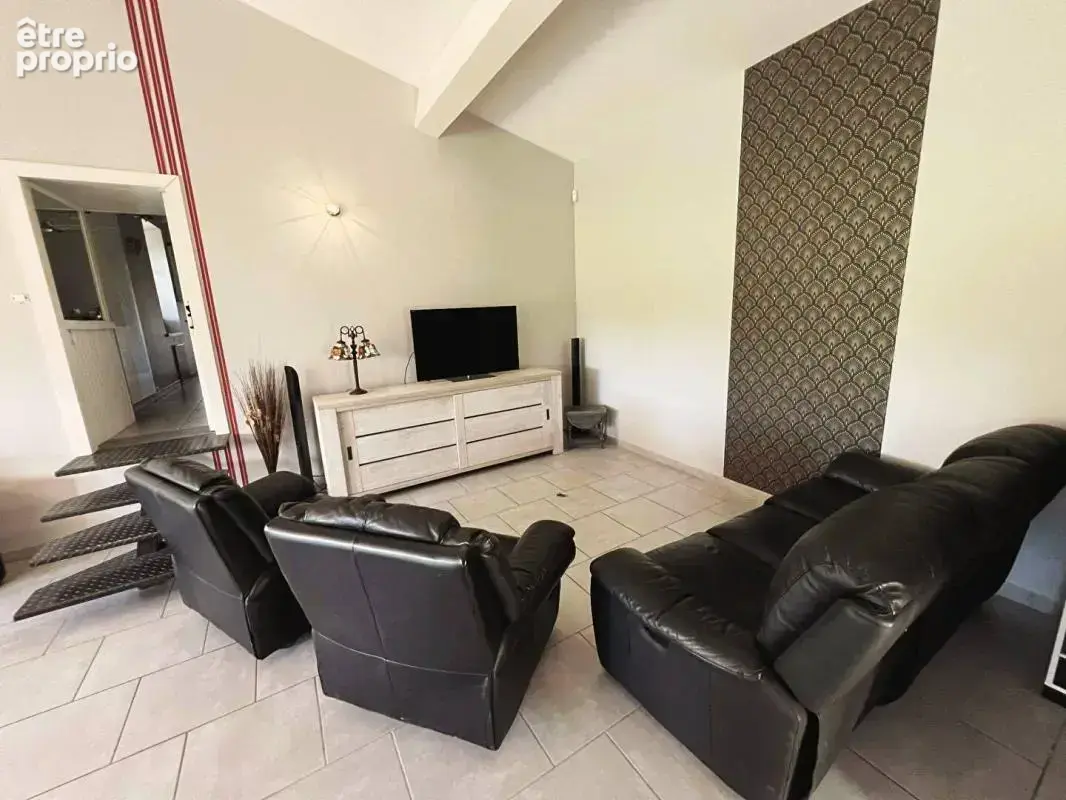 Maison Avec Piscine Allemans 8 pièce(s) 205 m2 - photo 6