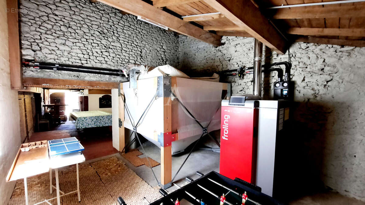 Maison à SAINT-FORT-SUR-GIRONDE