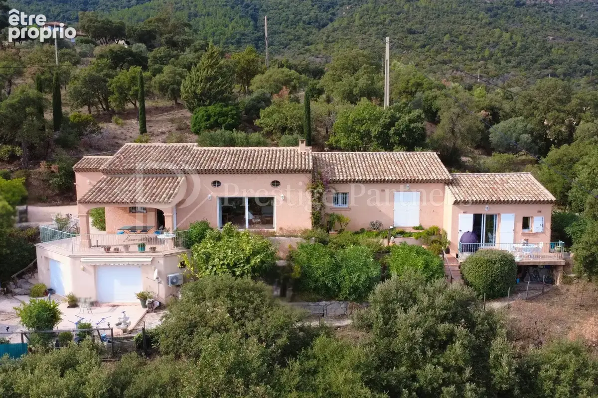 Villa provençale avec vue panoramique sur les vignes et les collines   Le Plan-de-la-Tour - photo 2