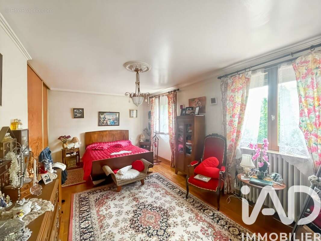 Photo 9 - Maison à DAMMARIE-LES-LYS