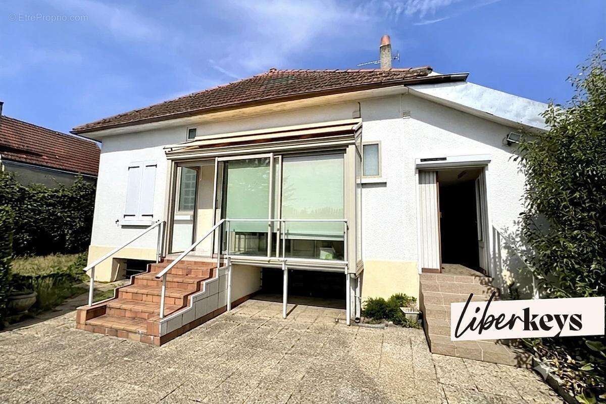 Maison 114m2 - Terrain divisible de 1801 m2 - Chatellerault Nord - photo 3