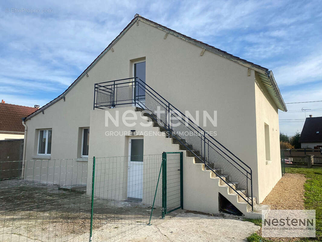 Investissement locatif / Maison rénovée divisée en 3 appartements loués / Huisseau-sur-Cosson - photo 15