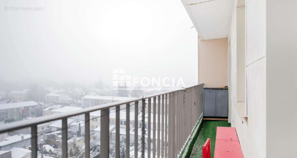 Appartement à FLEURY-LES-AUBRAIS