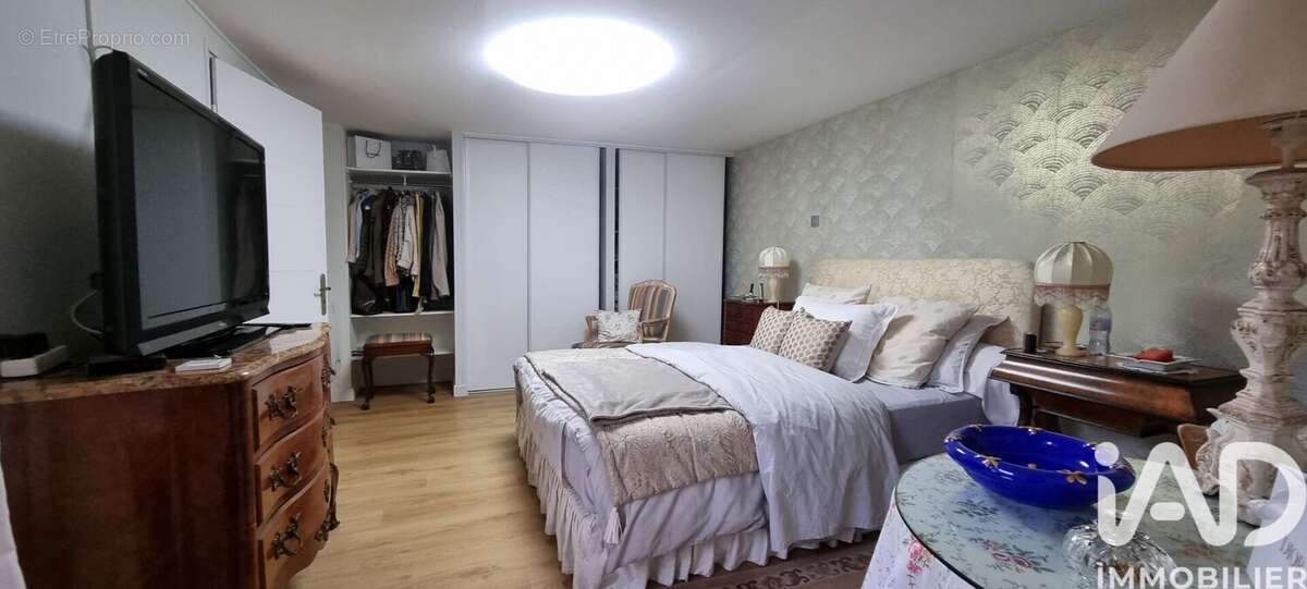 Photo 8 - Maison à SAINT-DENIS-DE-PILE