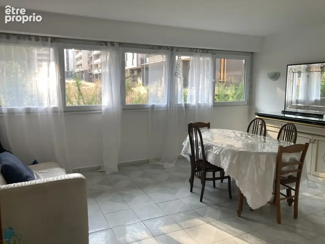 Appartement 4 pièces Sarcelles Louis Lebrun - photo 1