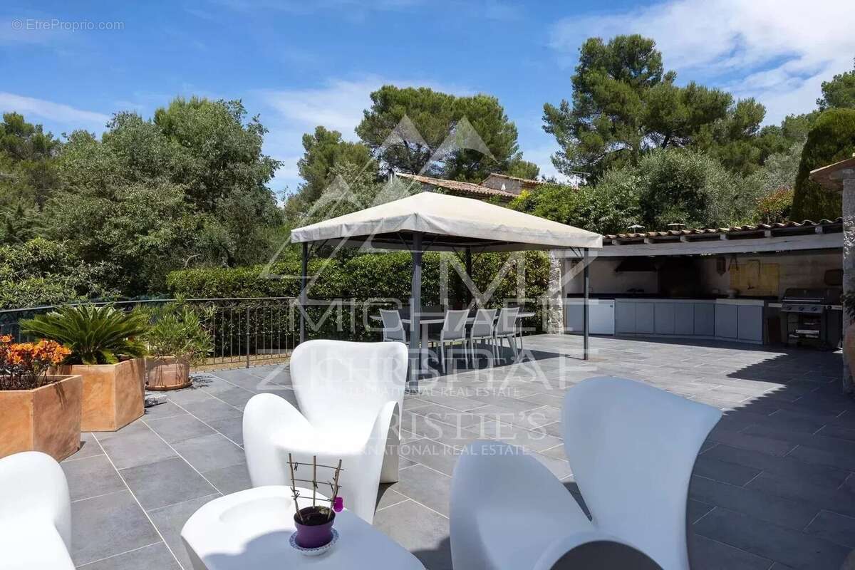 Maison à PEYMEINADE