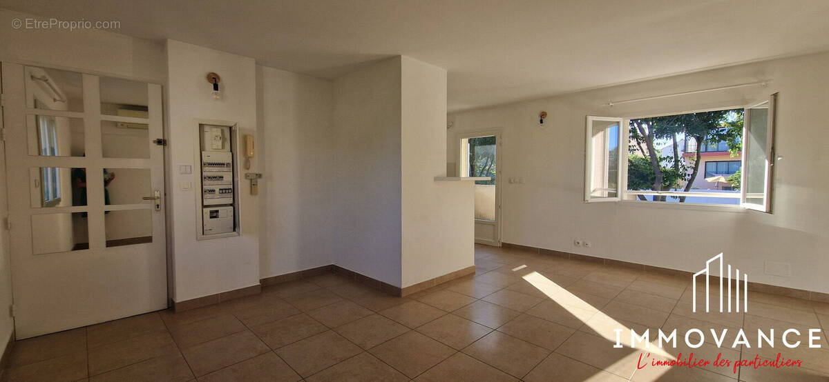 Appartement à LE CRES