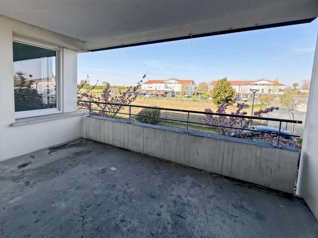 Appartement à LAUNAGUET