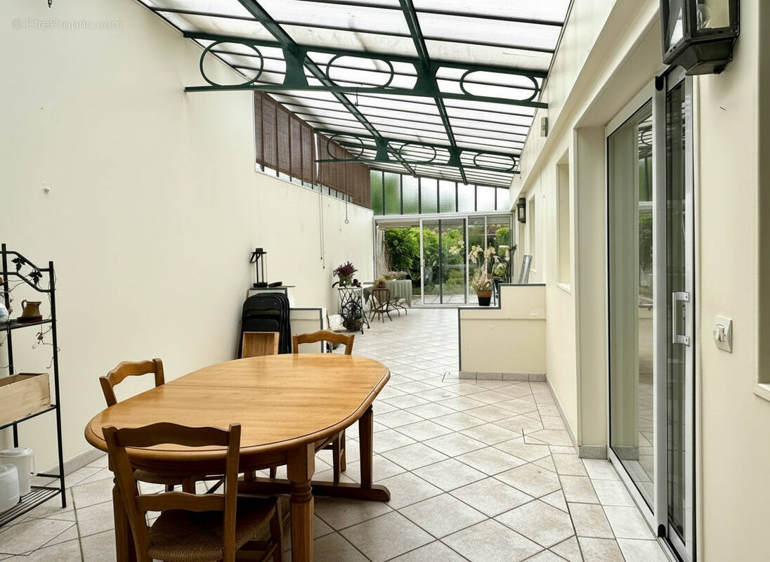 Maison à ROCHEFORT