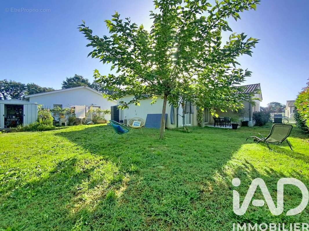 Photo 3 - Maison à LANDIRAS
