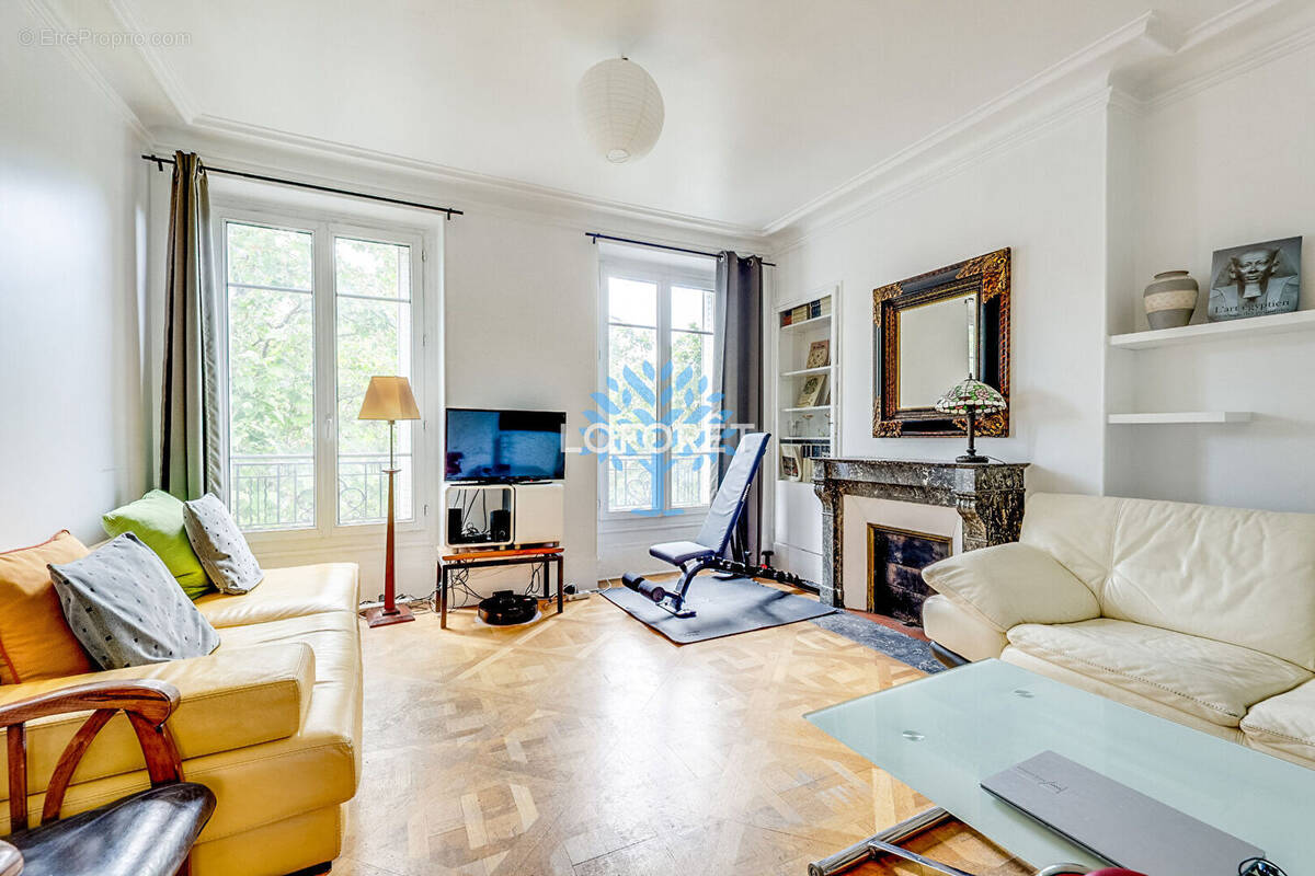 Appartement à PARIS-12E