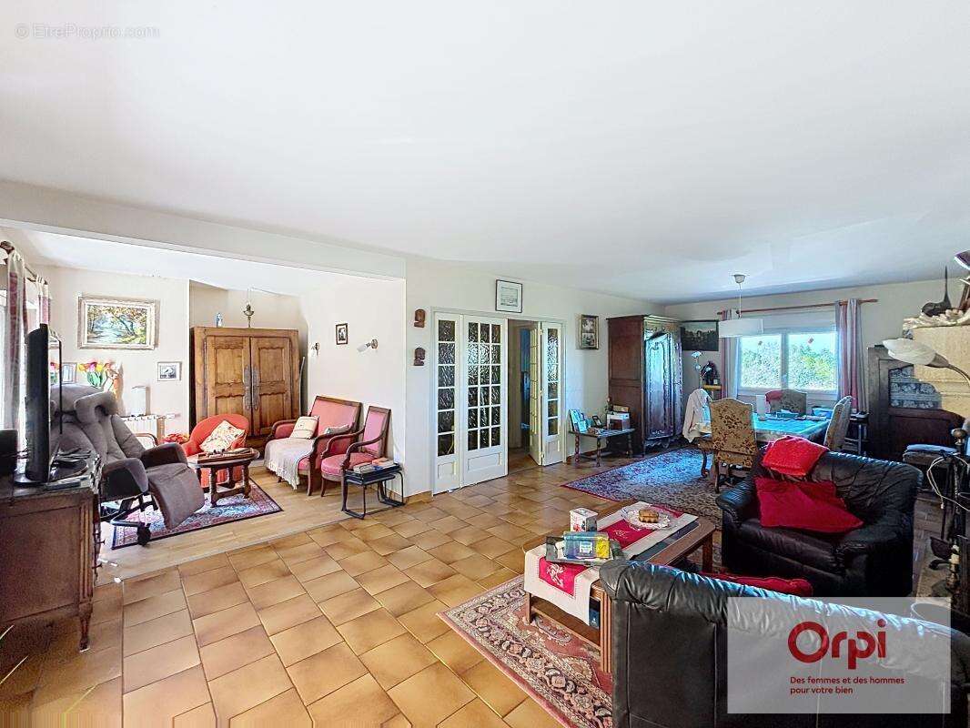 Maison À Vendre sur les hauteurs de TERRASSON LA VILLEDIEU 24 - photo 5