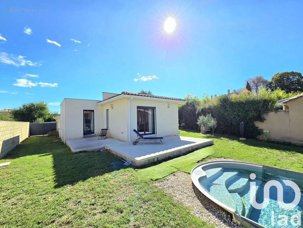 Photo 1 - Maison à SAINT-PAUL-LES-FONTS