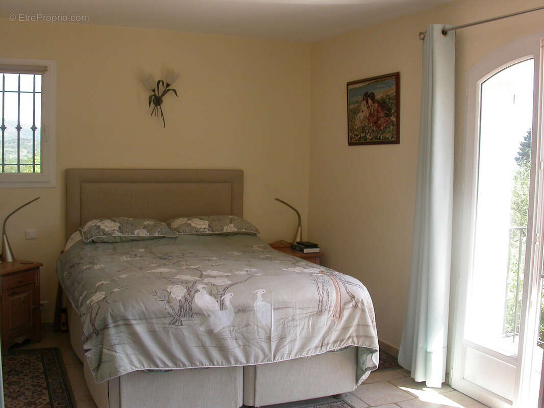 Maison à PLAN-DE-LA-TOUR