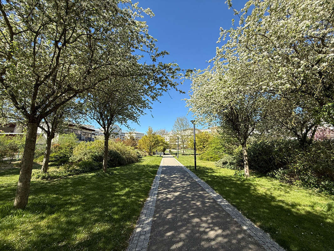 Appartement à MONTIGNY-LE-BRETONNEUX