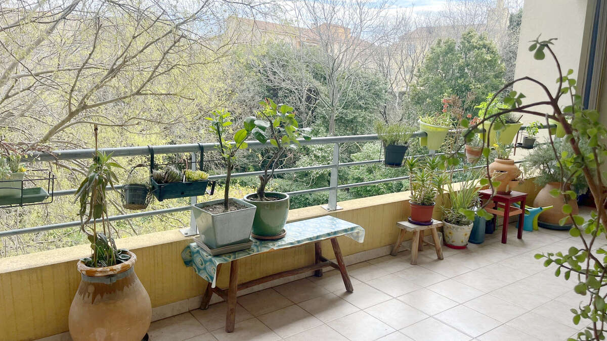 Appartement à NIMES
