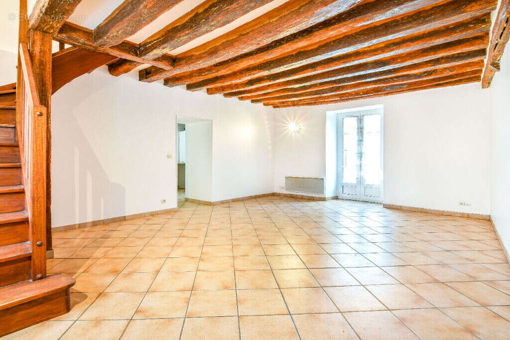 Maison 3 chambres de 102 m² à proximité de Guignes - photo 3