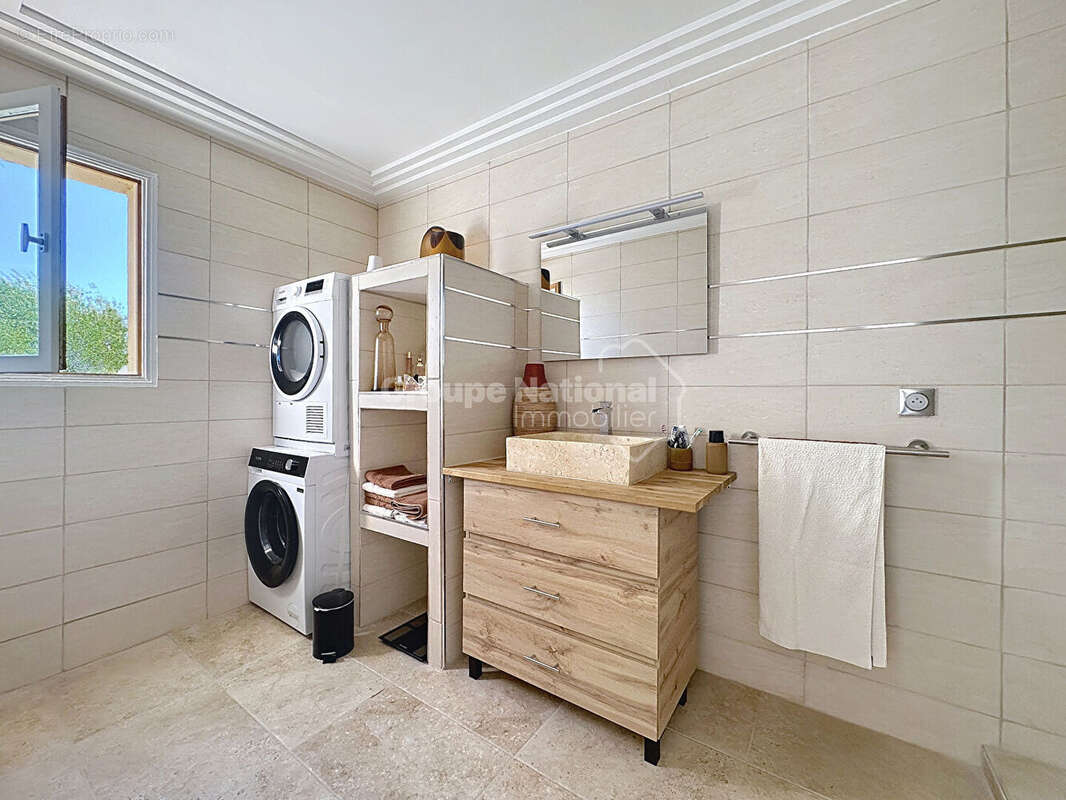 Maison à PEYMEINADE