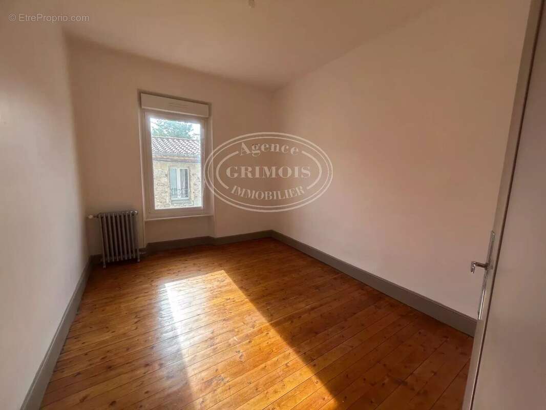 Maison à LEZIGNAN-CORBIERES