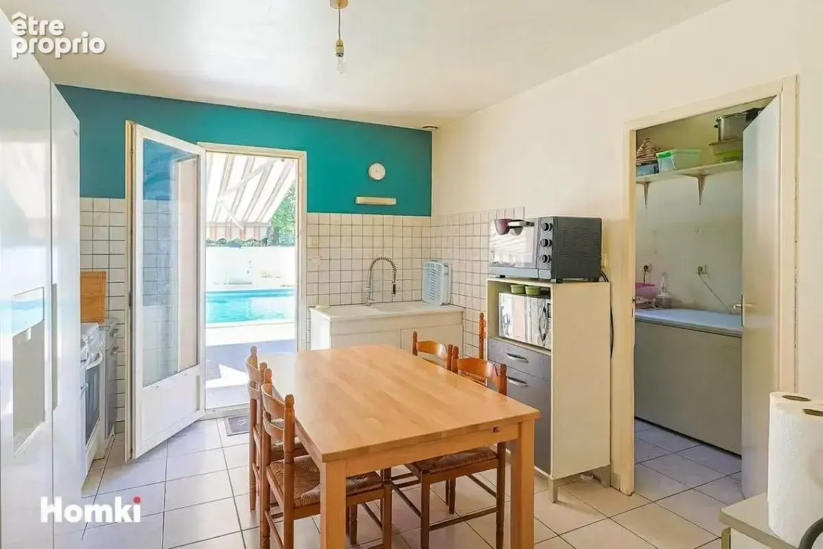 Maison de plain-pied – 4 chambres, piscine et grand garage – Montauban - photo 8