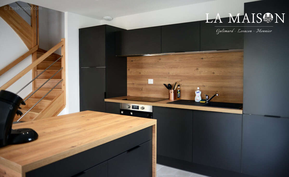 Appartement 93 m² à Clenay  - photo 4