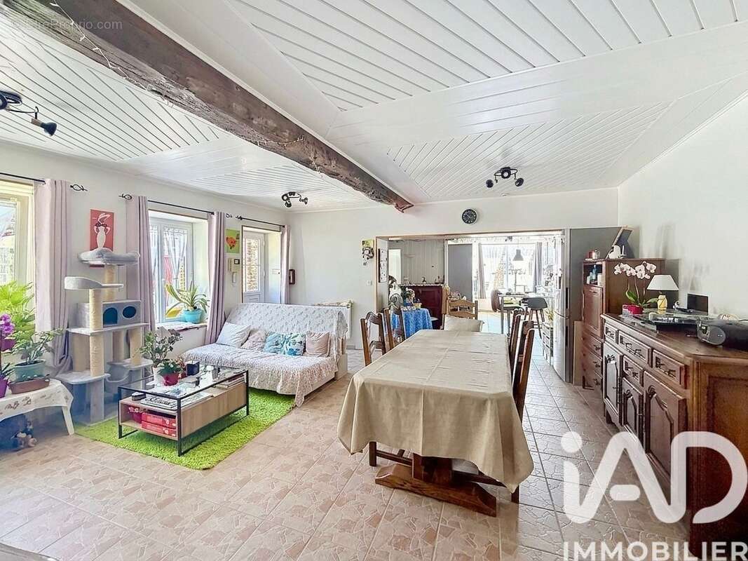 Maison 134 m² à Armeau  - photo 3