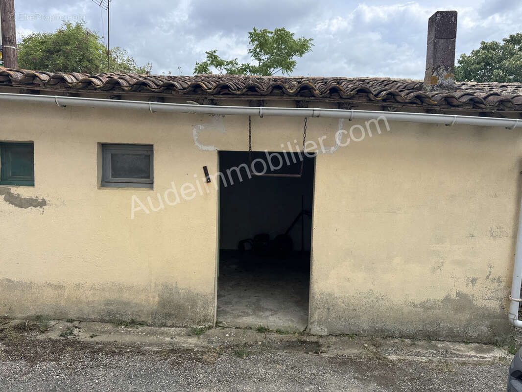 Ensemble immobilier avec jardinet - photo 15