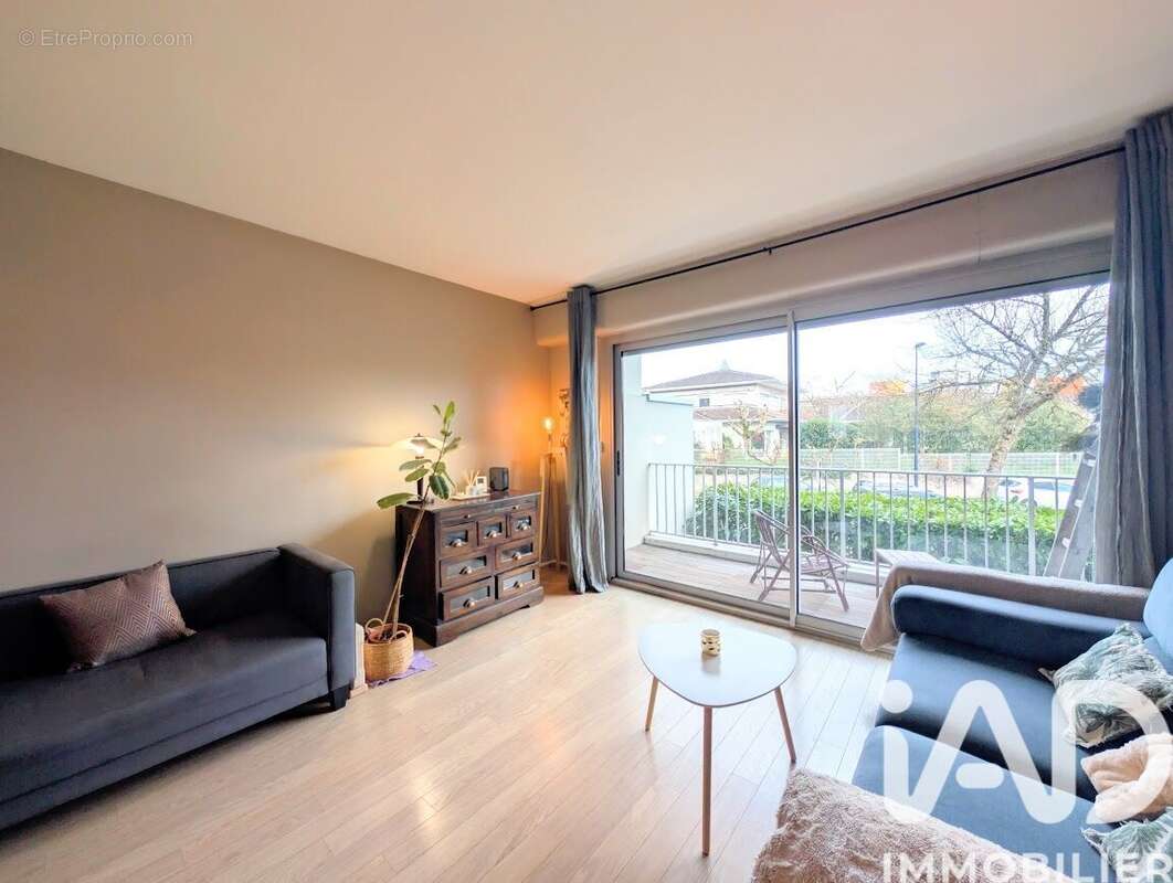 Photo 8 - Appartement à BORDEAUX