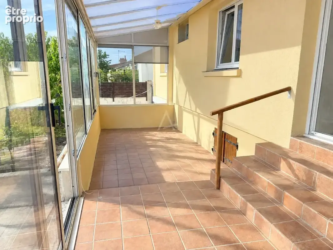 Maison sur sous-sol  3 chambres  Montaigu-Vendée - photo 10