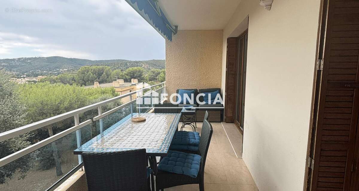 Appartement à BORMES-LES-MIMOSAS