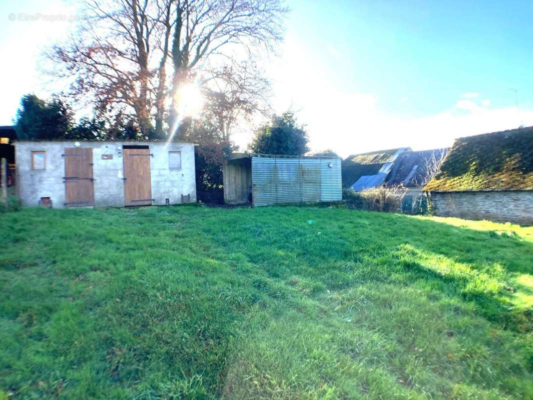 Maison à NOYAL-SUR-BRUTZ