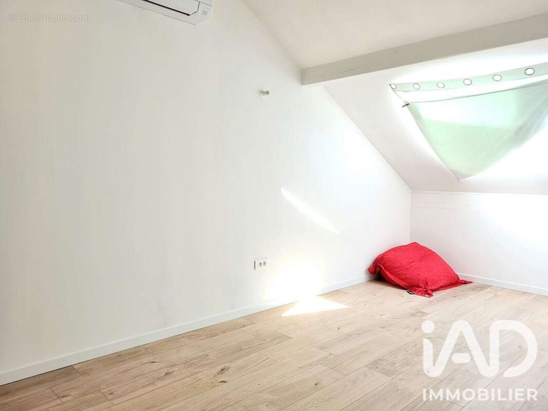 Maison 111 m² à Angevillers  - photo 8