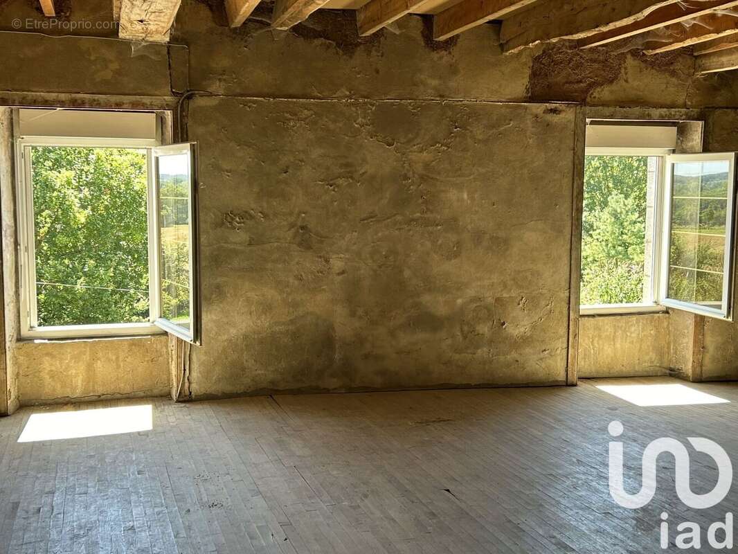 Photo 6 - Maison à NEANT-SUR-YVEL