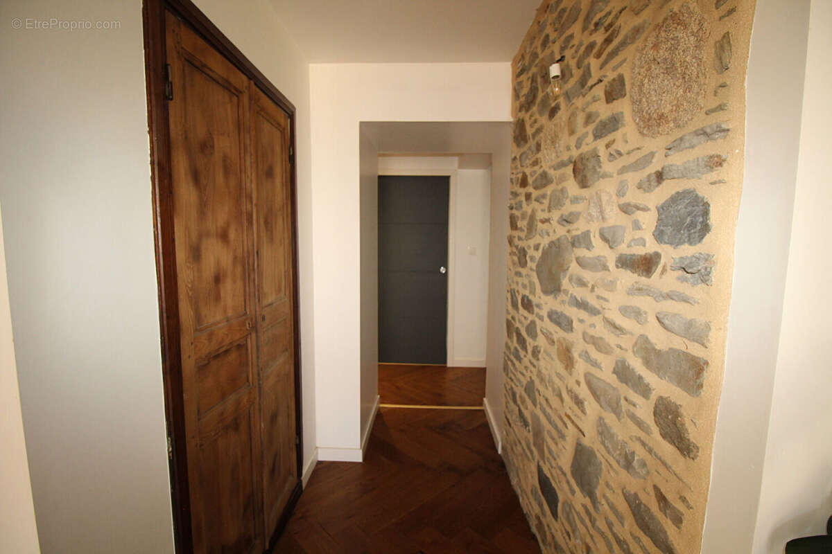 Plourhan, appartement plain pied 4 chambres, 136 m² avec 2 cours et garage - photo 8