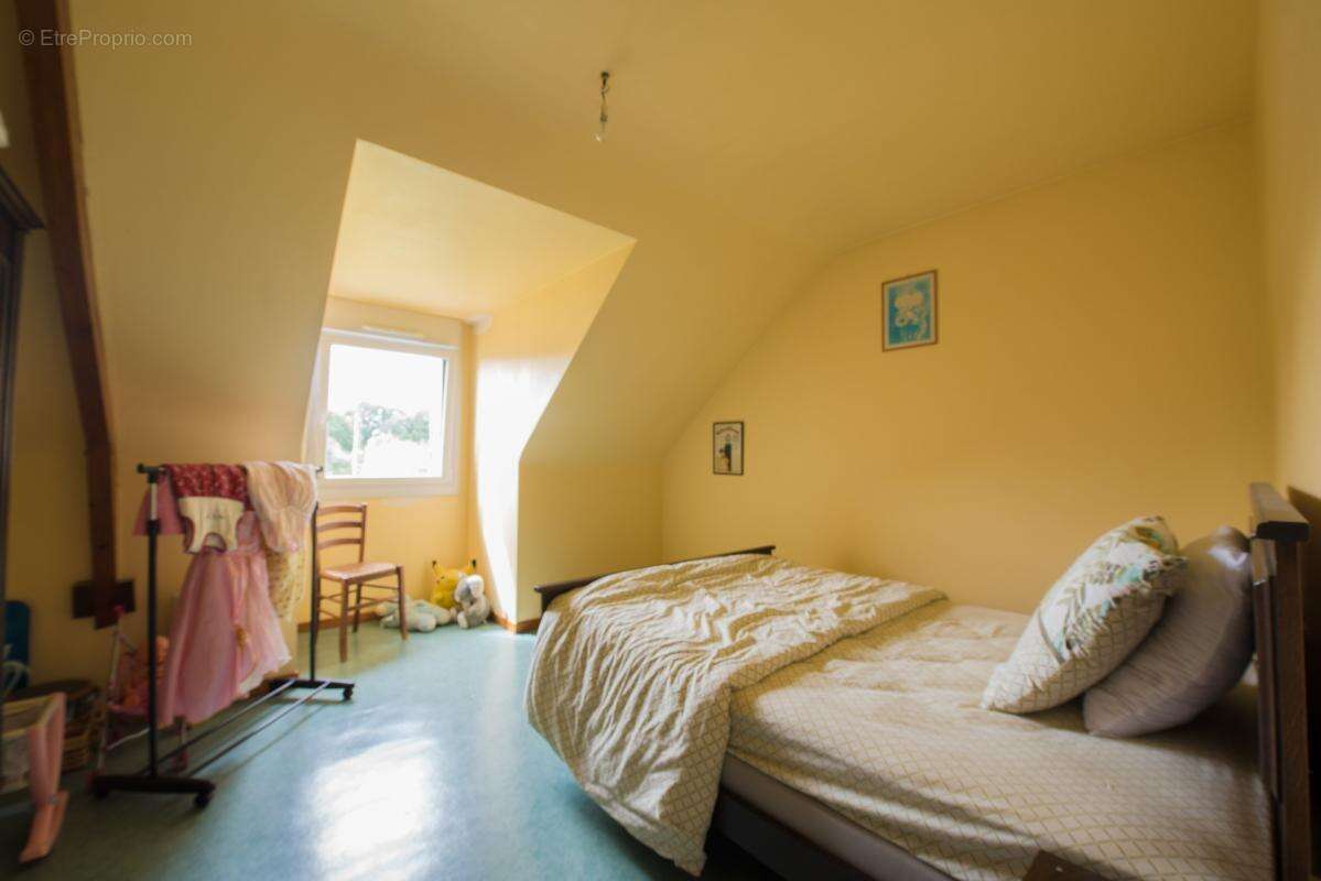 Maison familiale 4 chambres à vendre à plessé – proche écoles, commerces et services - photo 8