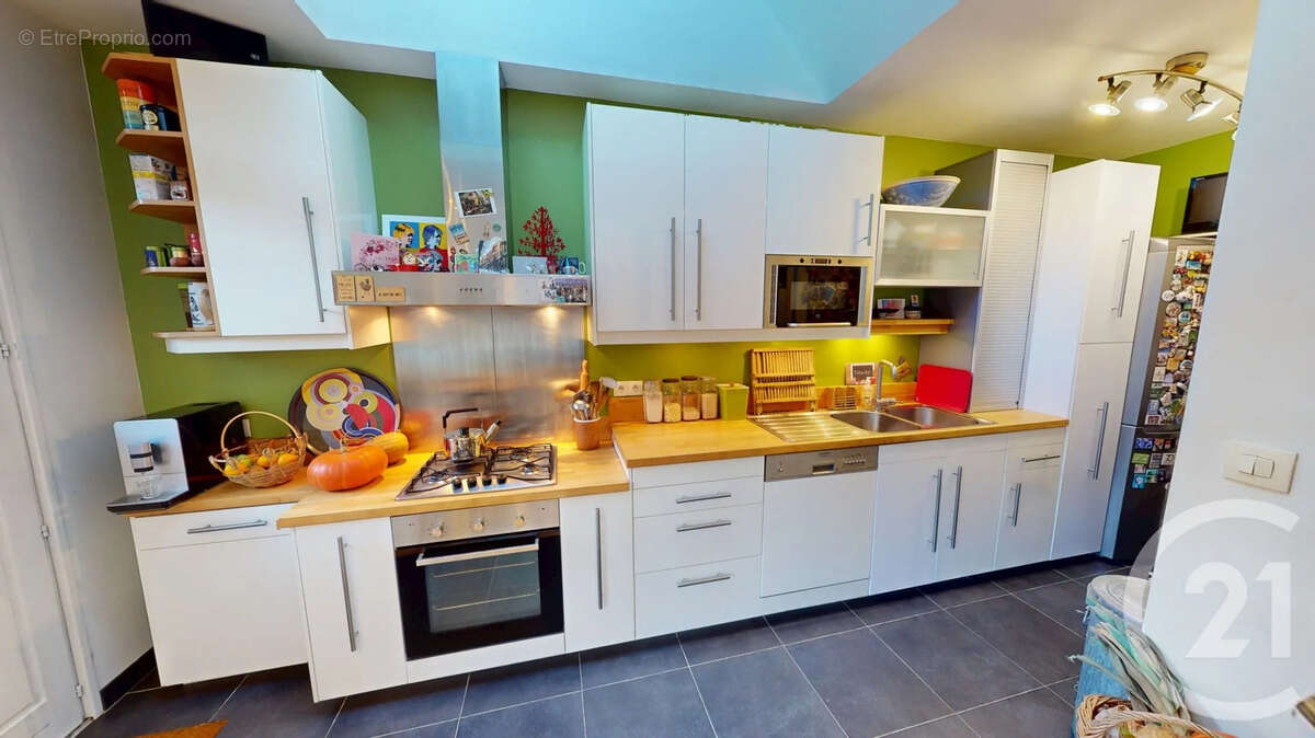 Maison à SAINT-QUENTIN