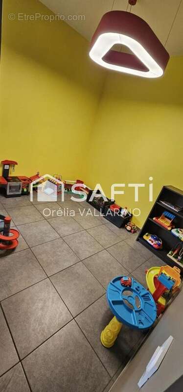 Photo 3 - Commerce à SAMAZAN