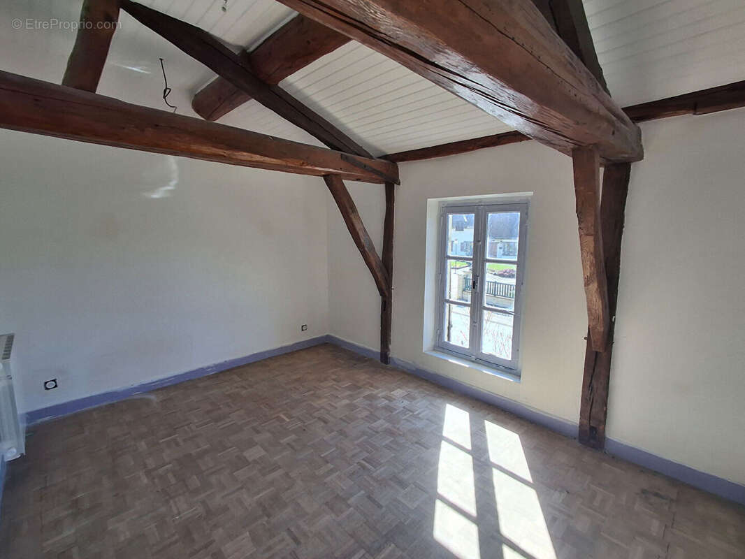 Maison à COURTISOLS