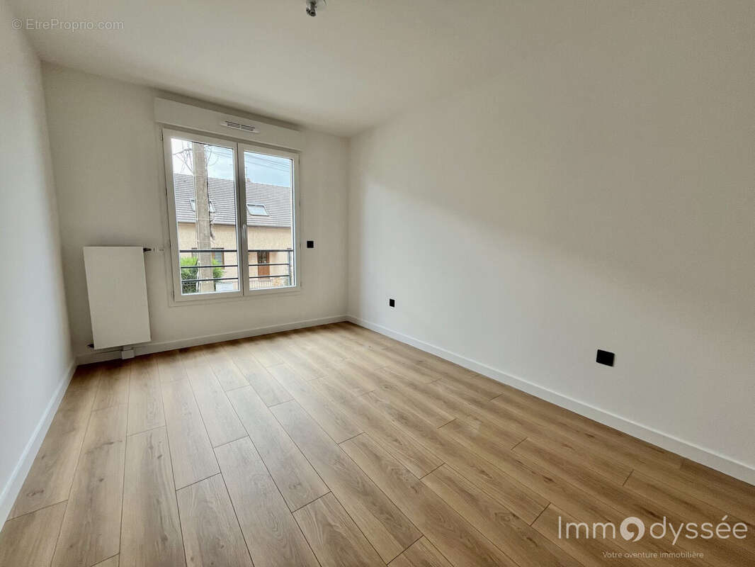 Appartement 67 m² à Neuilly-Plaisance  - photo 5
