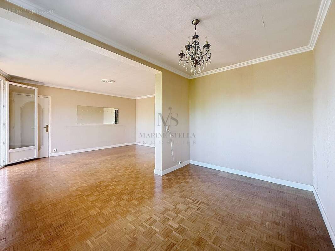 Appartement à BEZIERS