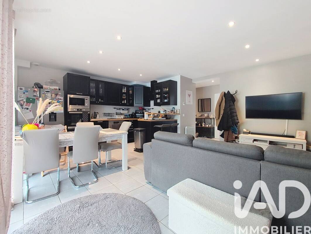 Photo 1 - Maison à DROUE-SUR-DROUETTE