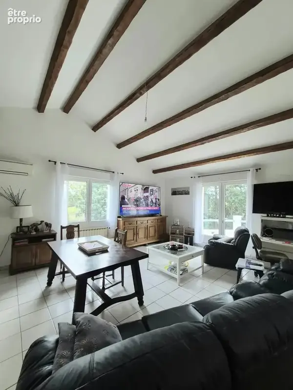 Névian – maison de plain-pied sur un magnifique terrain arboré de 7 500 m² - photo 7