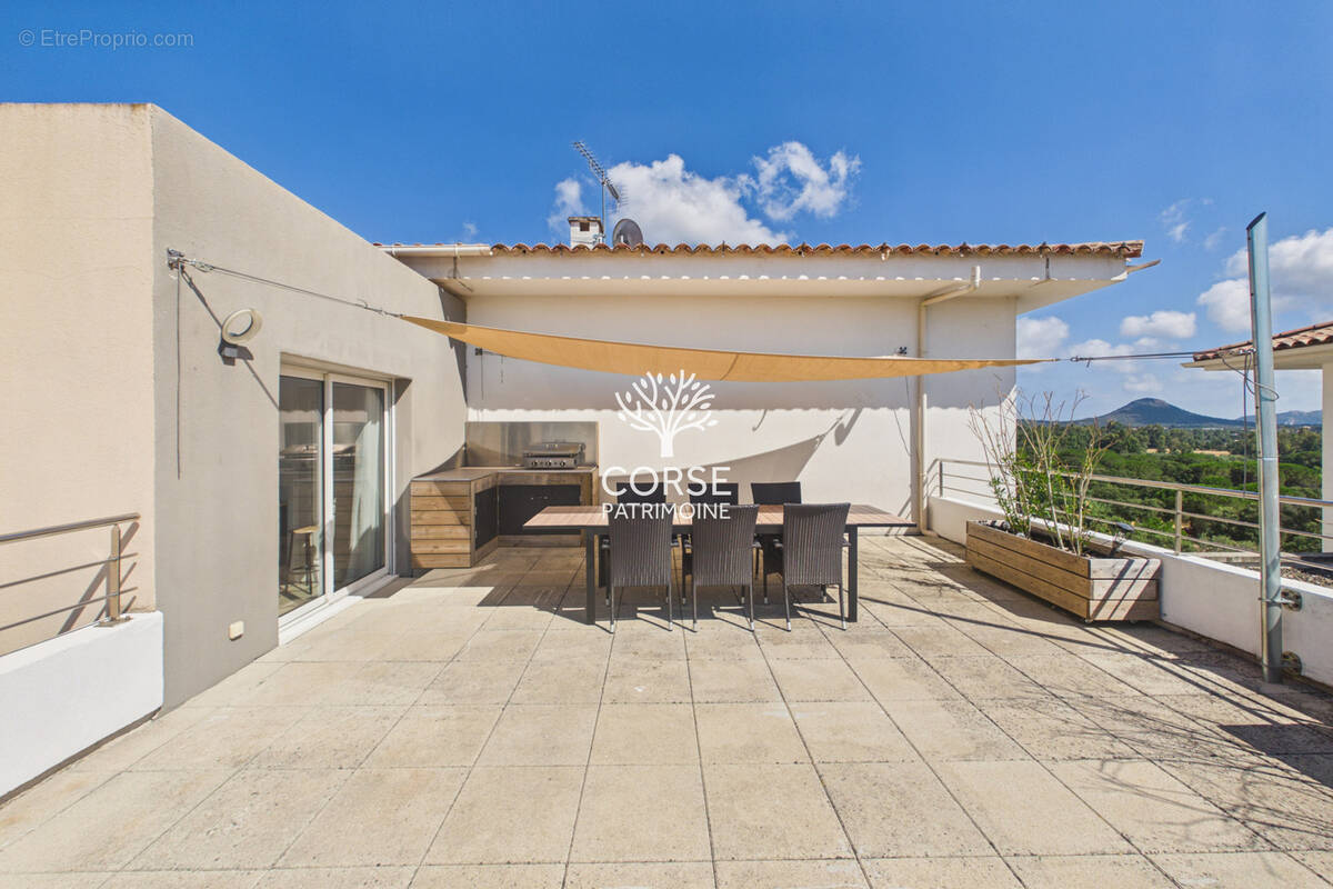Appartement à PORTO-VECCHIO