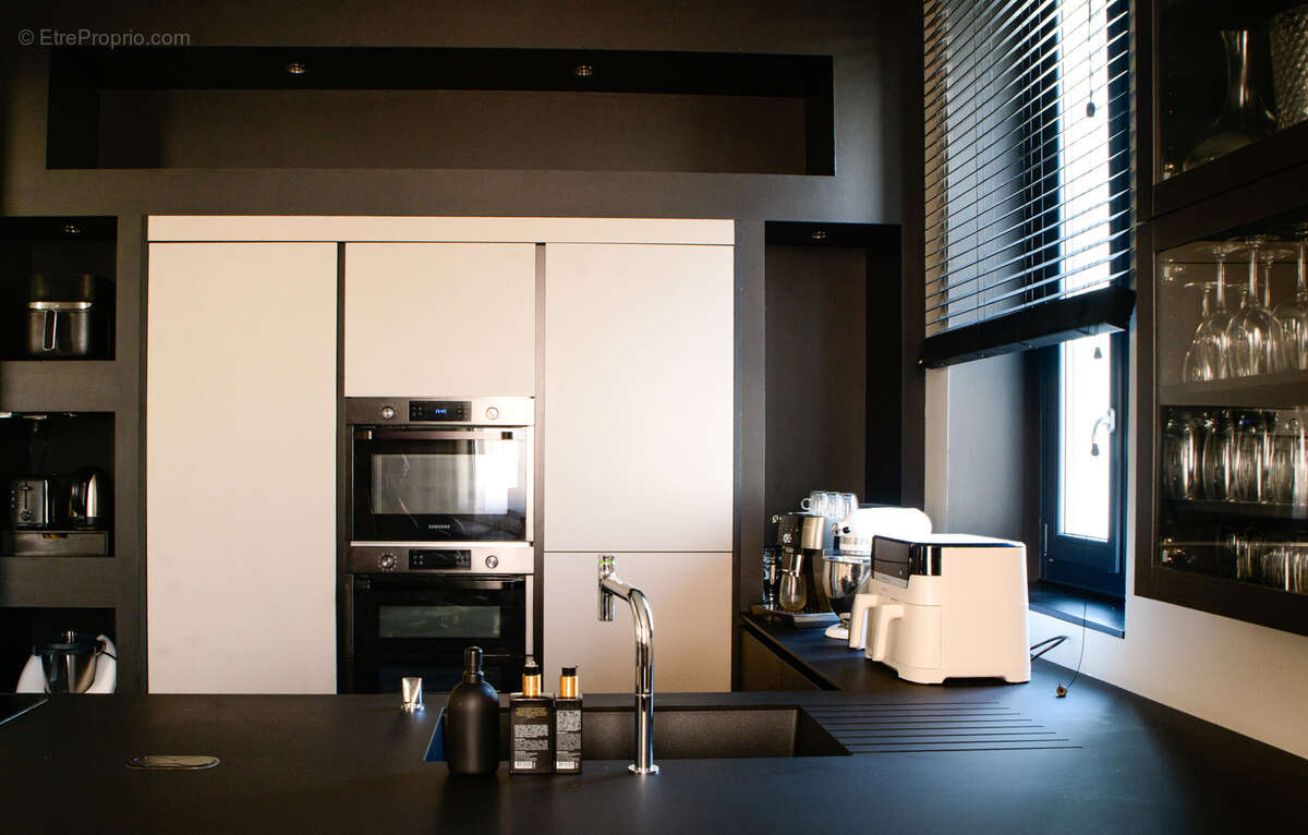 À vendre   Maison impeccable avec extérieur convivial   Lyon 8e - photo 5