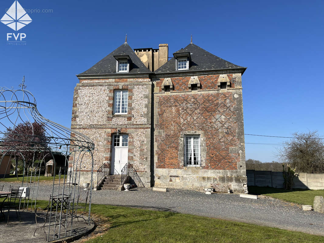 Maison à YPREVILLE-BIVILLE