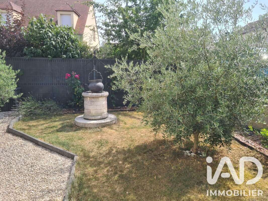 Maison 128 m² à Dammartin-En-Goele  - photo 3