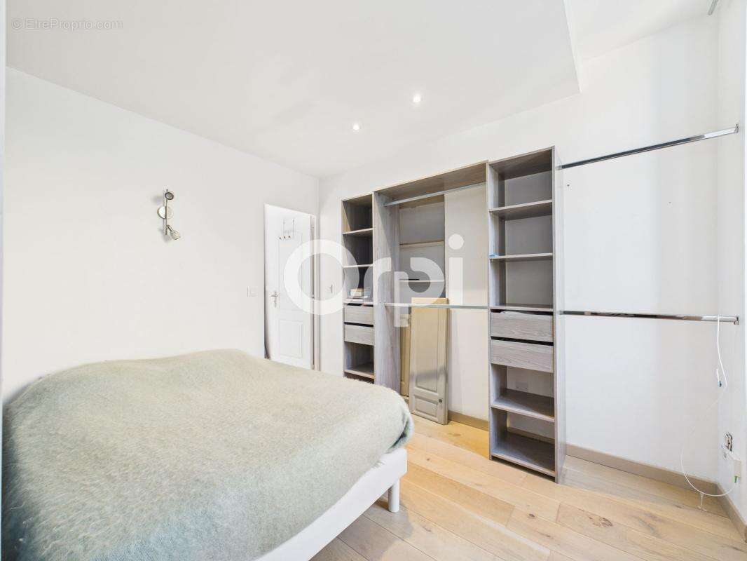 Appartement à MONTAUROUX